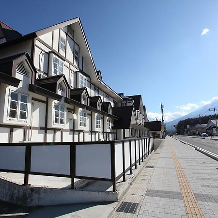 Hotel Camelot Fujikawaguchiko Eksteriør billede