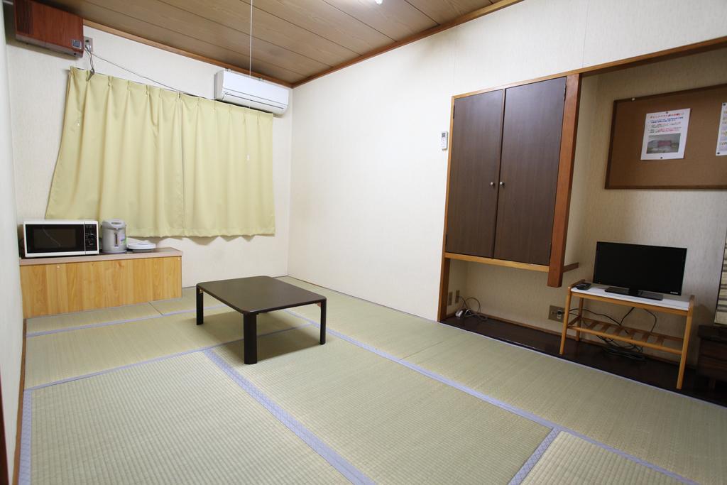 Hotel Camelot Fujikawaguchiko Eksteriør billede