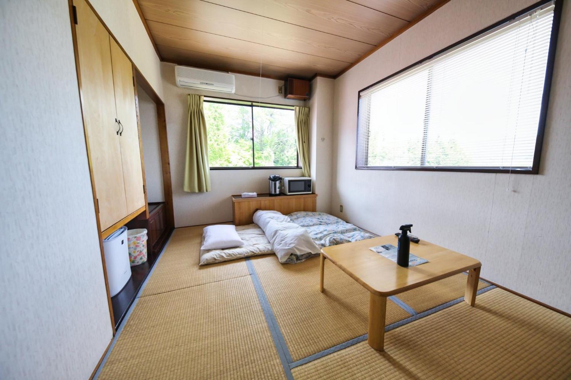Hotel Camelot Fujikawaguchiko Eksteriør billede
